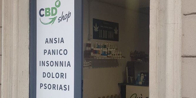 foto vetrina negozio